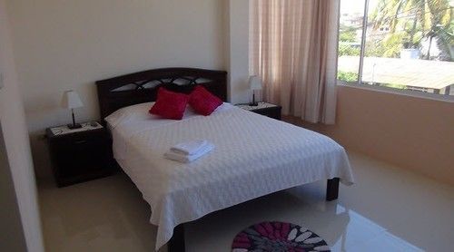 Хостел Ocean Dreams Galapagos Пуэрто-Айора Экстерьер фото